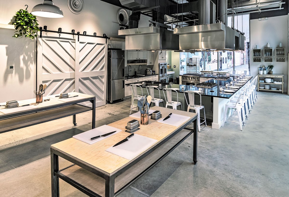 Hudson Table Philadelphia