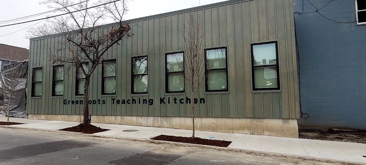 Teaching Kitchen - GreenRoots class experience