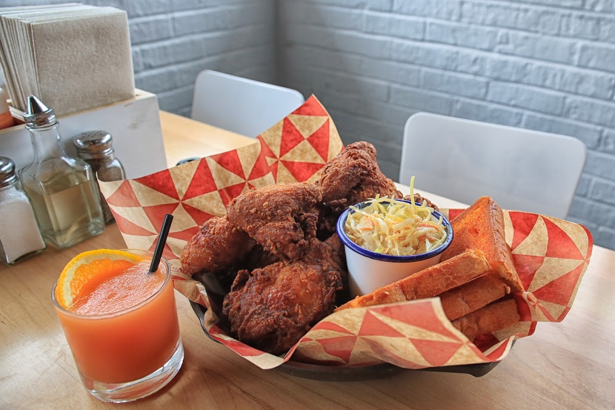 Parson's Chicken & Fish (Logan Square) class experience