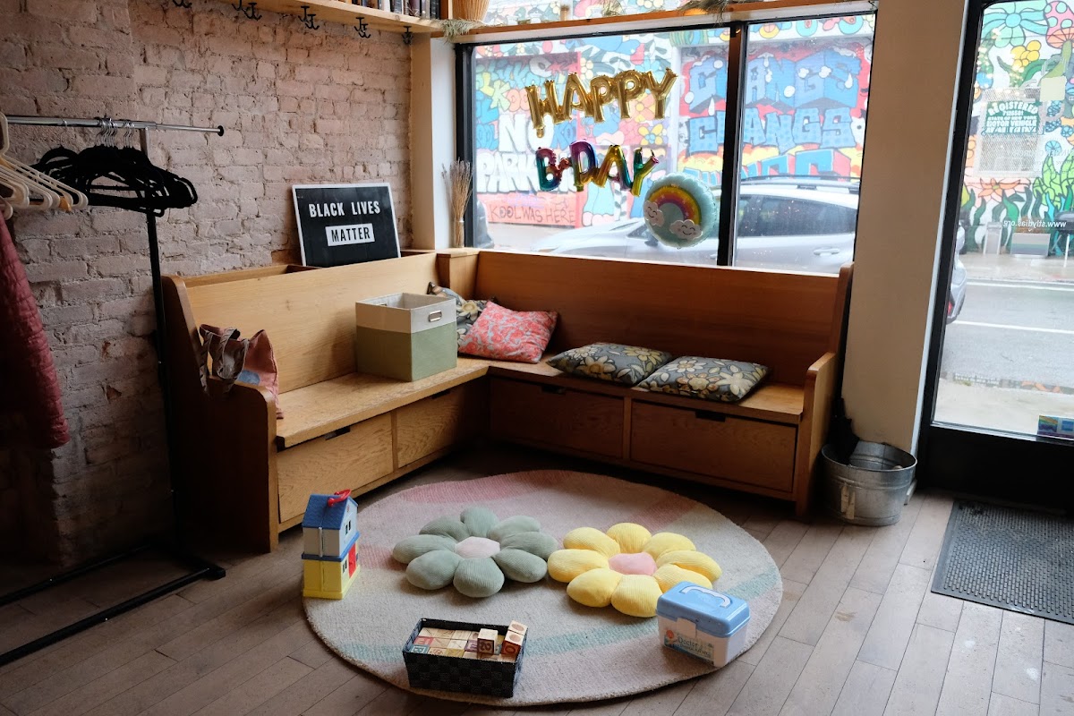 Allora Cultural Center